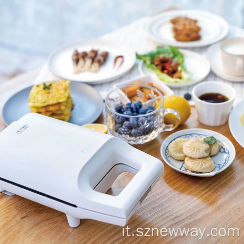 Pinlo Sandwich Maker Machine Bread Toaster Breafafast